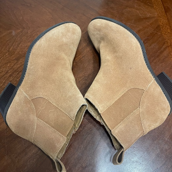 Vionic ROSELAND suede booties ankle - Picture 6 of 9